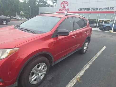 Used 2013 Toyota RAV4 LE FWD image 9