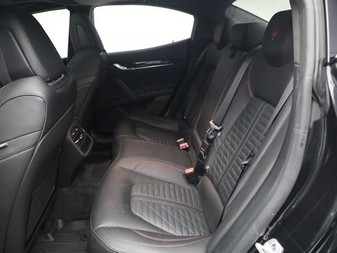 Certified 2023 Maserati Ghibli Modena Q4 AWD/4WD image 18