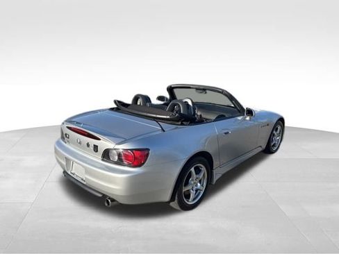 Used 2002 Honda S2000 image 13