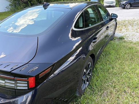 Used 2025 Hyundai Sonata SEL FWD image 8