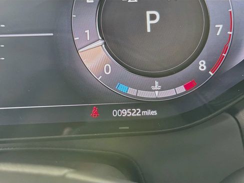 Certified 2025 Land Rover Range Rover SE AWD/4WD image 12