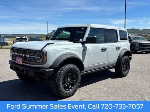 New 2026 Ford Bronco Badlands AWD/4WD image 1