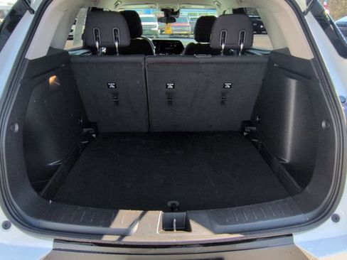 Used 2024 Chevrolet TrailBlazer LT w/ LT Cold Weather Package image 28