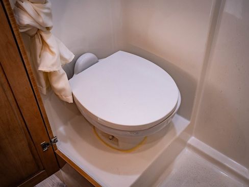 Used 2022 Mercedes-Benz Sprinter 3500 image 51