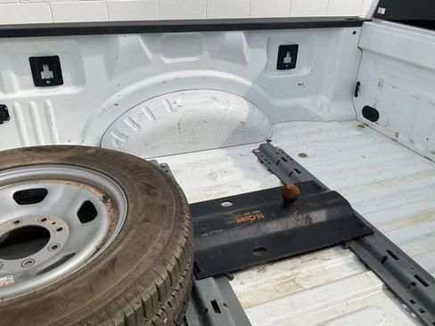 Used 2023 Ford F250 XLT image 9