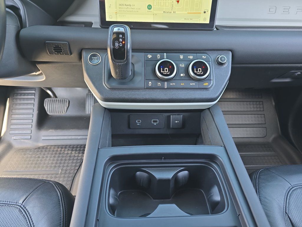 Certified 2024 Land Rover Defender 110 S AWD/4WD image 24