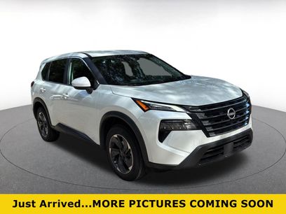 Used 2025 Nissan Rogue SV