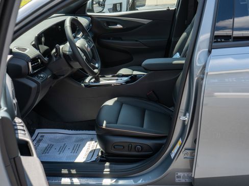 New 2026 Buick Envista Avenir image 19