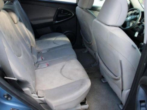 Used 2012 Toyota RAV4 FWD w/ Value Pkg image 16