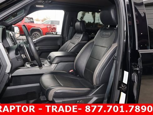 Used 2018 Ford F150 Raptor w/ Equipment Group 802A Luxury image 11