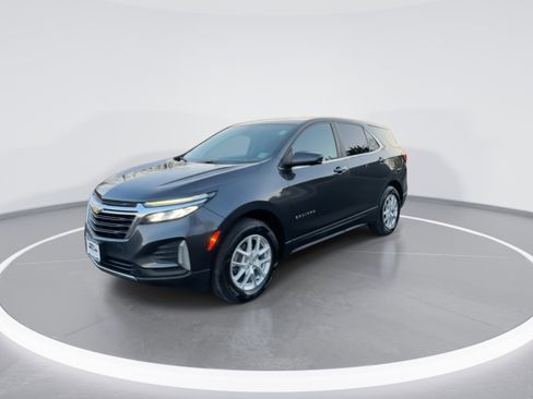 Used 2022 Chevrolet Equinox LT image 4