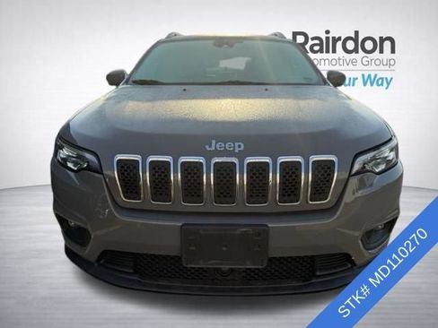 Used 2021 Jeep Cherokee Latitude AWD/4WD image 2