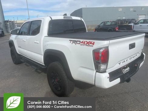 Used 2023 Toyota Tacoma TRD Off-Road w/ Technology Package image 12