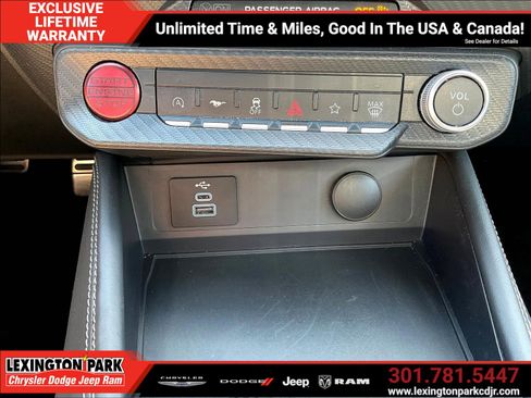 Used 2025 Ford Mustang GT Premium RWD image 15