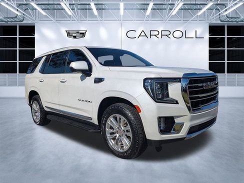 Used 2022 GMC Yukon SLT w/ SLT Luxury Package image 2