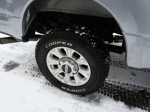 Used 2020 Ford F250 XLT image 5