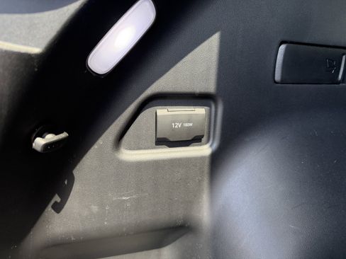 Used 2025 Hyundai Tucson SEL FWD image 9