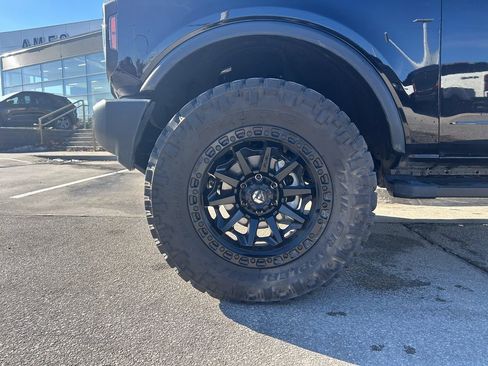 Used 2025 Ford Bronco 2-Door image 27