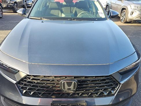 Used 2025 Honda Accord LX image 3