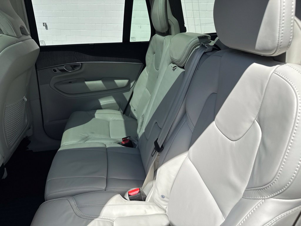 Used 2024 Volvo XC90 B6 Ultimate w/ Protection Package Premier AWD/4WD image 14