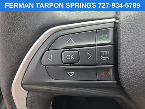 Used 2023 Jeep Grand Cherokee Altitude AWD/4WD image 32