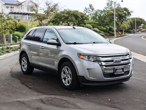 Used 2014 Ford Edge SEL w/ Equipment Group 204A FWD image 8