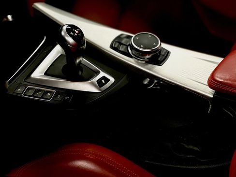 Used 2016 BMW M3 w/ Executive Package RWD image 33