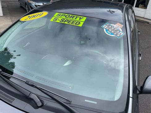 Used 2009 Toyota Corolla S FWD image 2