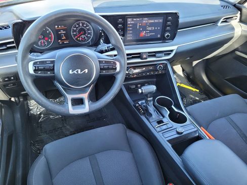 Used 2023 Kia K5 LXS image 10