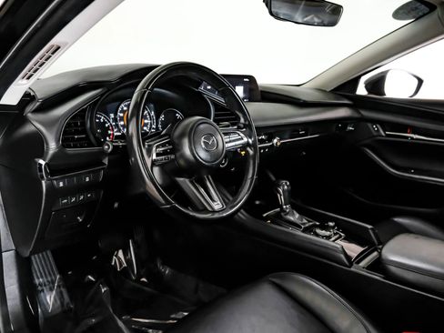 Used 2021 MAZDA MAZDA3 s image 2