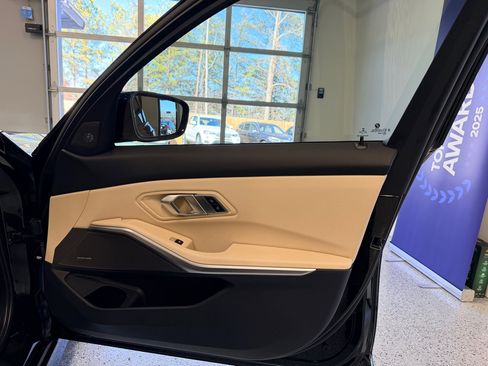 Used 2019 BMW 330i Sedan image 24