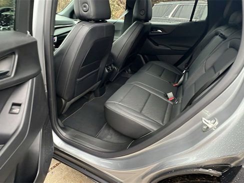 New 2026 Chevrolet Equinox LT image 17