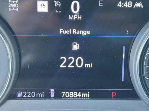 Used 2020 Cadillac XT4 Premium Luxury w/ Technology Package AWD/4WD image 23