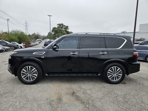 Used 2022 Nissan Armada SL w/ Captain's Chairs Package image 7