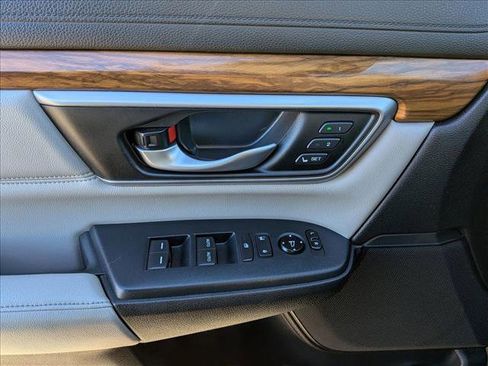 Used 2017 Honda CR-V EX-L image 14