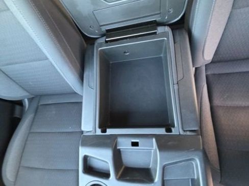 Used 2024 Chevrolet Silverado 1500 LT image 24