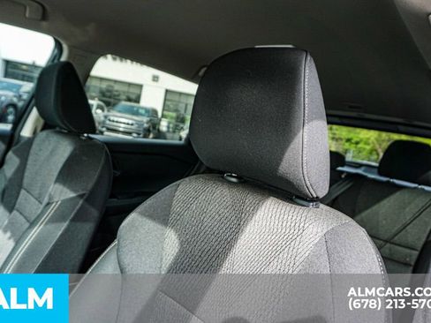 Used 2025 Nissan Rogue SV image 18