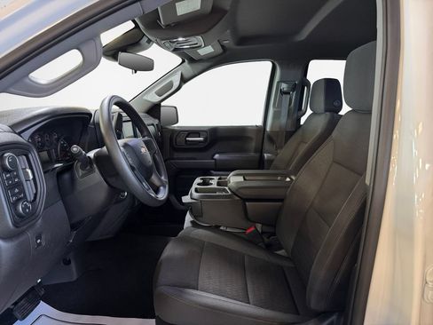 Used 2026 Chevrolet Silverado 1500 Custom AWD/4WD image 12