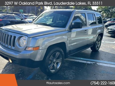 Used 2015 Jeep Patriot High Altitude image 5
