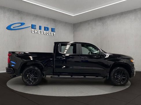 New 2026 Chevrolet Silverado 1500 Custom w/ Turbomax Blackout Package AWD/4WD image 2