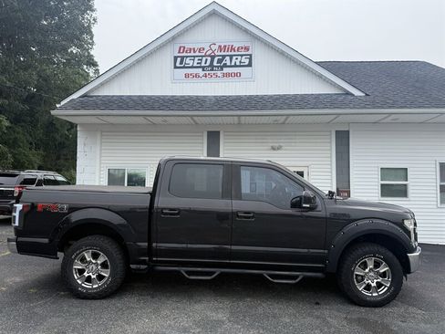 Used 2015 Ford F150 Lariat w/ Equipment Group 502A Luxury AWD/4WD image 8