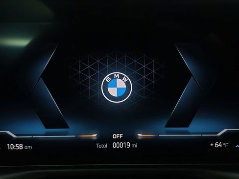 New 2026 BMW 330i xDrive Sedan w/ M Sport Package AWD/4WD image 19