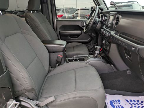 Certified 2021 Jeep Wrangler Sport image 23