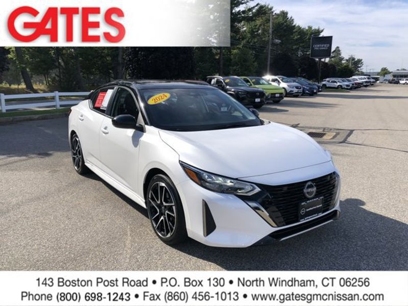 Certified 2024 Nissan Sentra SR w/ Trunk Package image 1