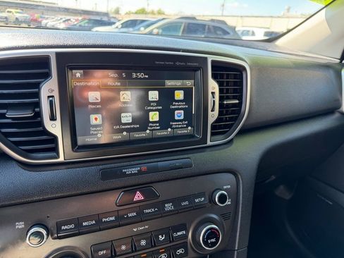 Used 2017 Kia Sportage EX w/ EX Technology Package FWD image 40