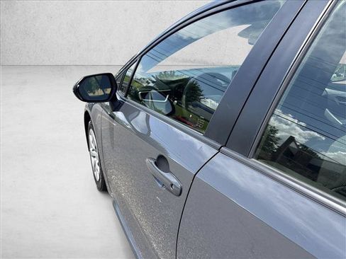Certified 2025 Toyota Corolla LE FWD image 29