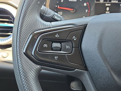 Certified 2025 Chevrolet Trax LS w/ LS Convenience Package image 22