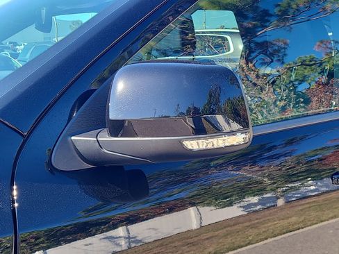 Used 2024 Dodge Durango GT image 12