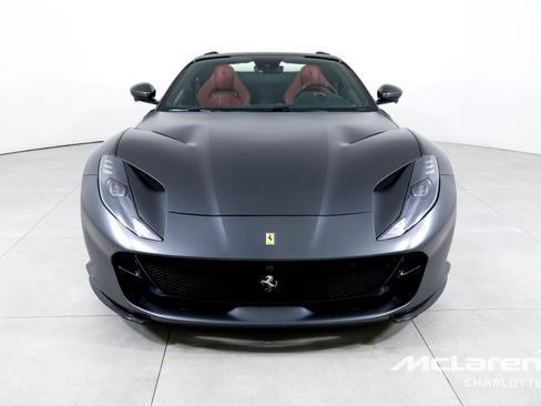 Used 2021 Ferrari 812 GTS RWD image 5