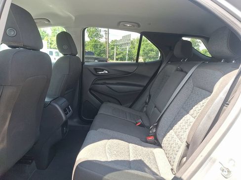 Used 2024 Chevrolet Equinox LT AWD/4WD image 10